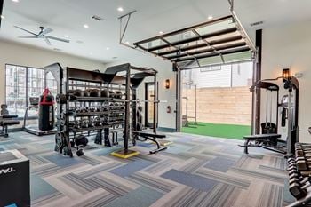 24/7 Health club and fitness center